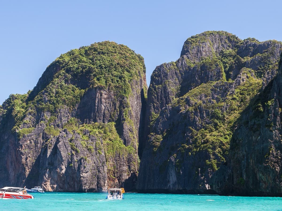 A narrow bay enclosed by cliffs